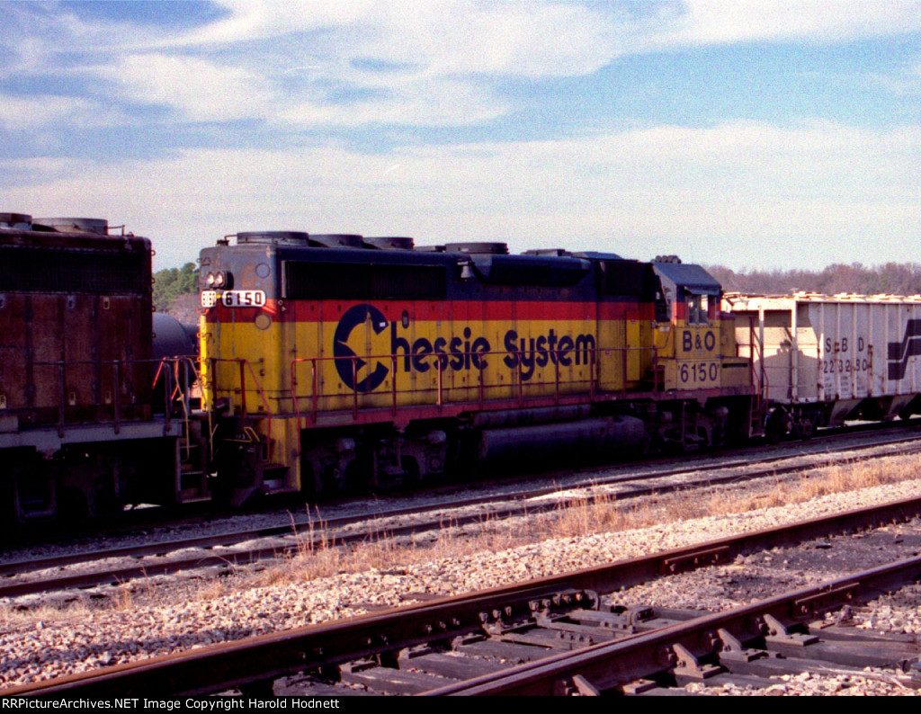 CSX 6150 (faint CSXT sublettering under the B&O)